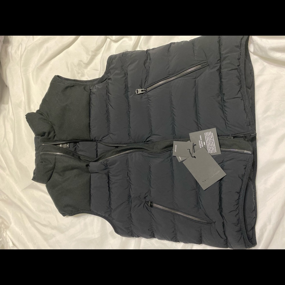 Mackage Liam Vest size 40 Black